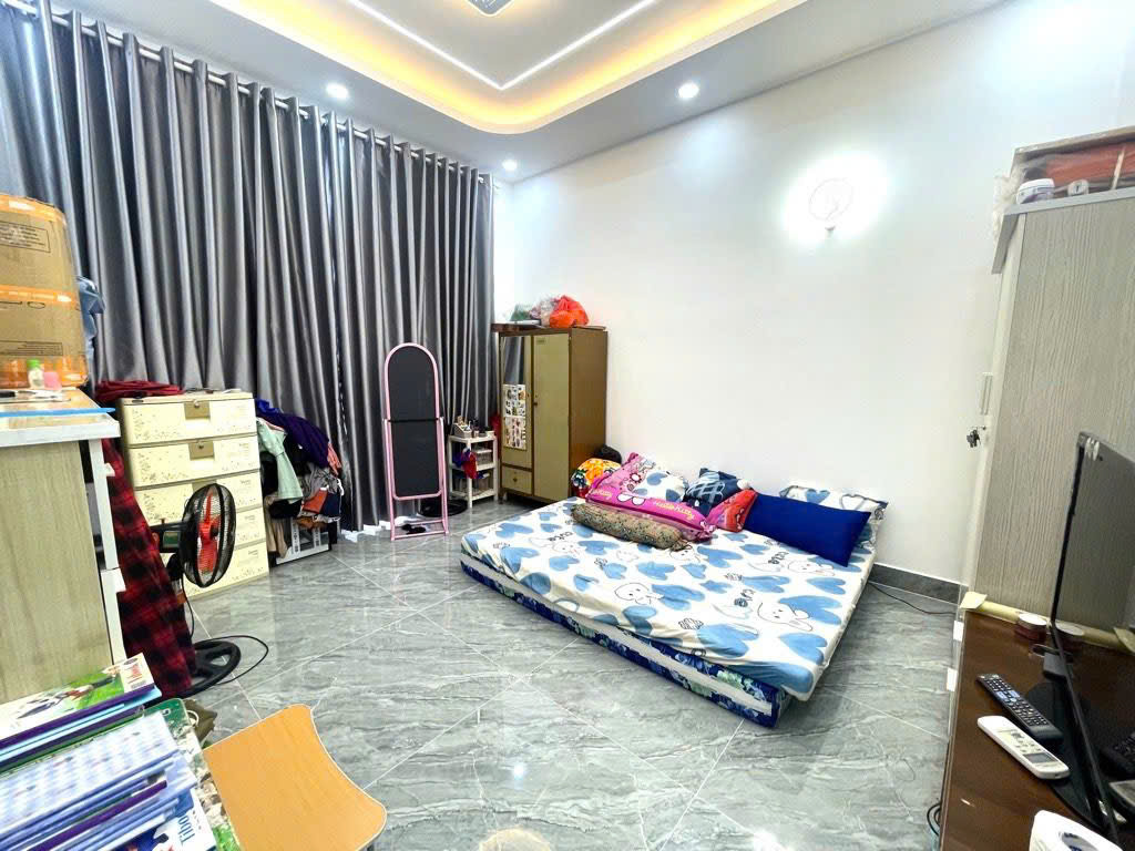 Bán nhà hẻm 331 Phan Huy Ích 70m2 view gốc 4 tầng tiện làm CHDV với 12PN chỉ 13.5 tỷ 16003230