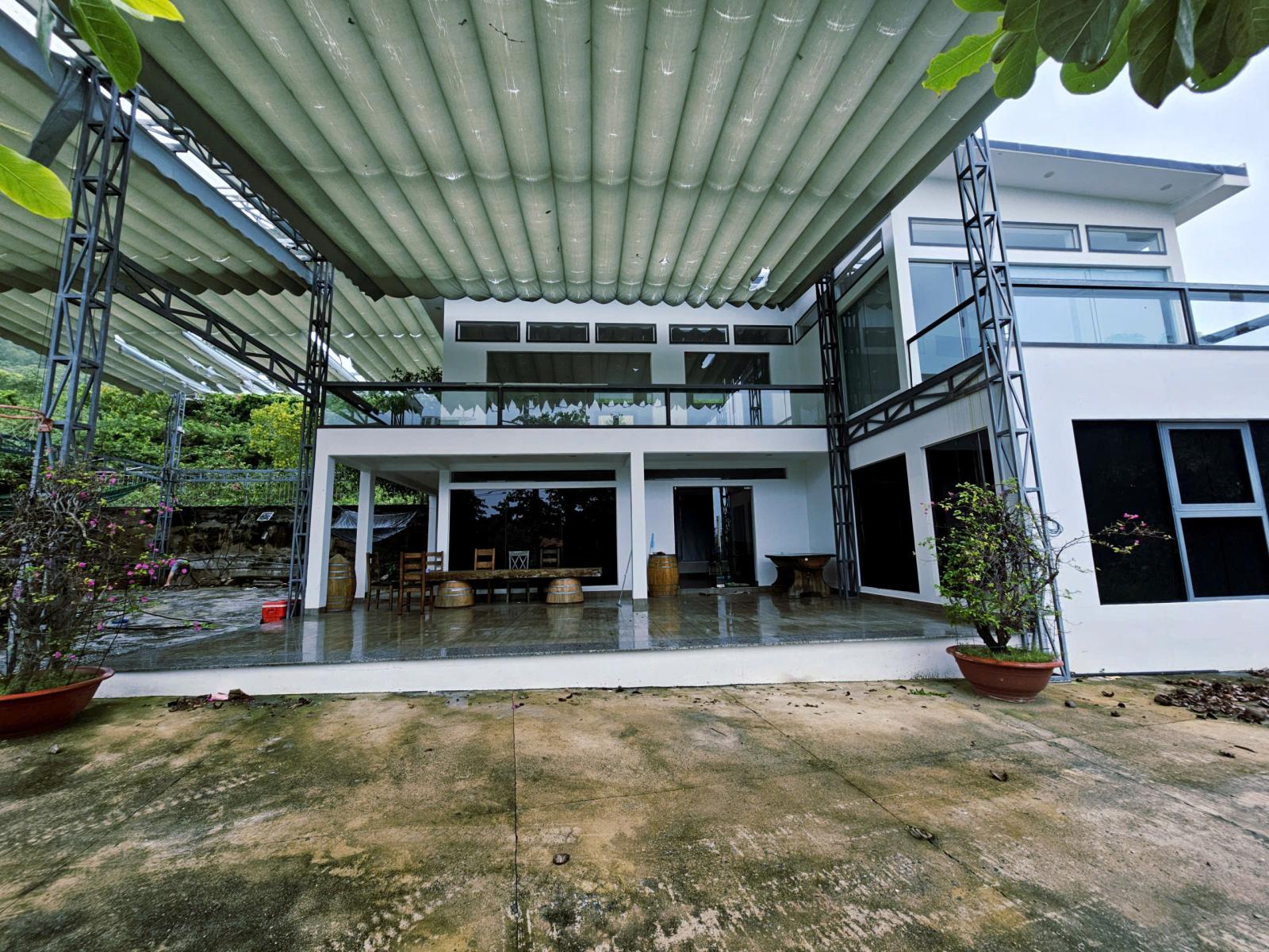 Bán đất lớn Khu lấn biển KĐT VĨNH HÒA Bắc Nha Trang - Khánh Hoà. 

- Diện tích: 1776m² 
•Ngang 27m 16003619