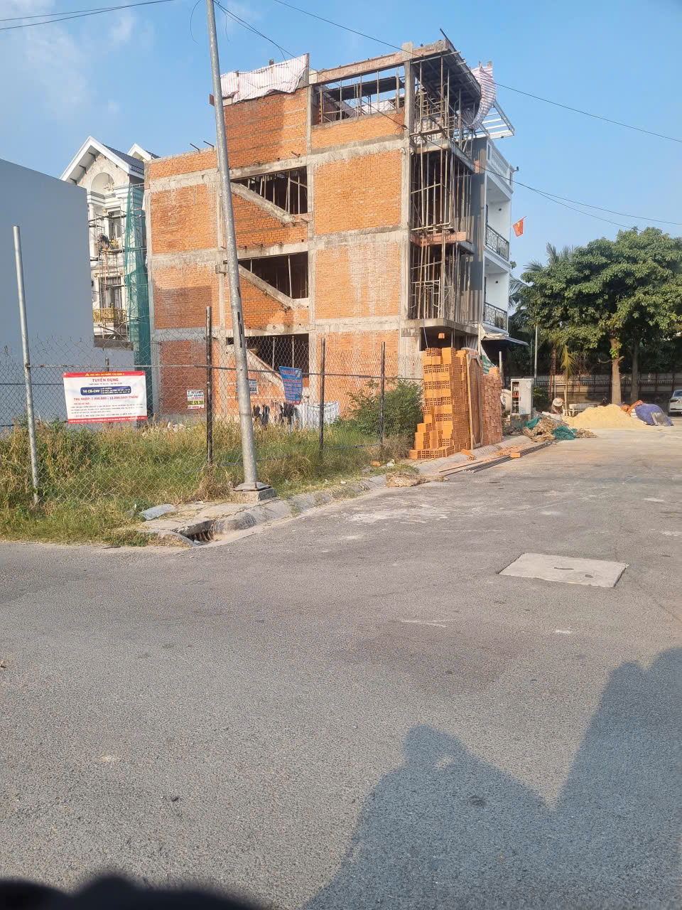 BÁN ĐẤT 80.3M2, SẴN SỔ, LÔ GÓC 2 MẶT TIỀN ĐƯỜNG RỘNG 8M THÔNG QUA Đ.BÀ ĐIỂM 4, Đ.THỚI HÒA, VĨNH LỘC 16003655