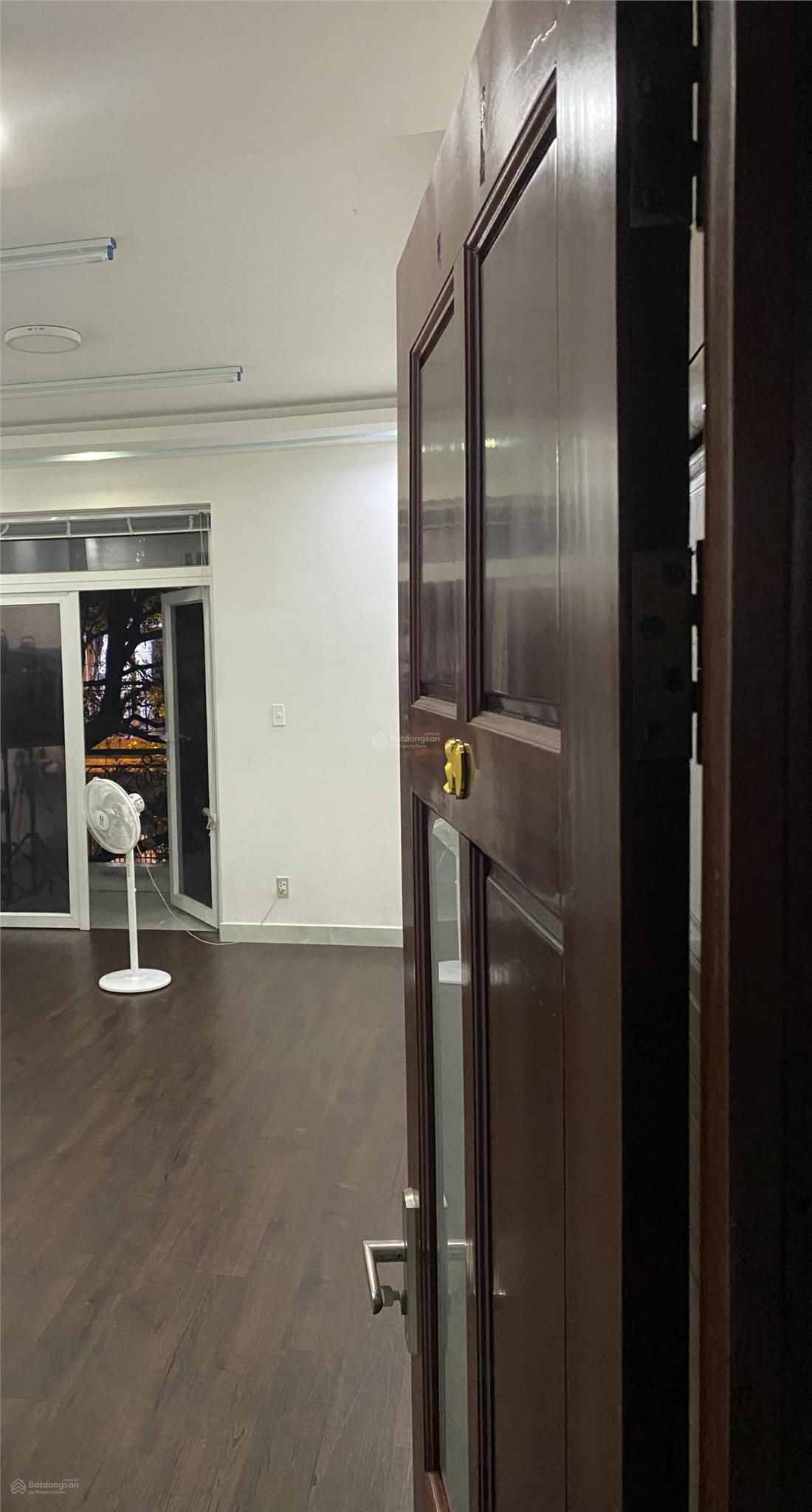 Cho thuê nguyên sàn lầu 2 & 3 cityland center hills gò vấp-15tr/thg 16003663