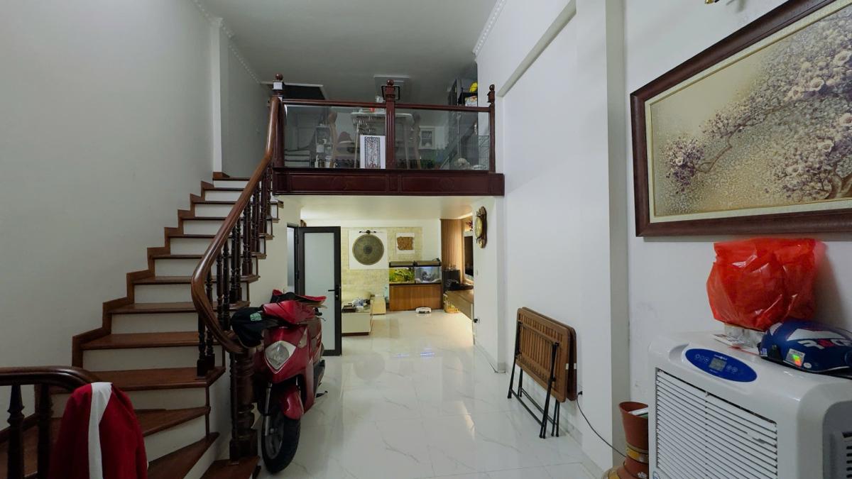 🔥 CHỈ HƠN 10 TỶ SỞ HỮU NGAY NHÀ THỤY KHUÊ – 52M² – 6 TẦNG – LÔ GÓC THOÁNG SÁNG

 16003666