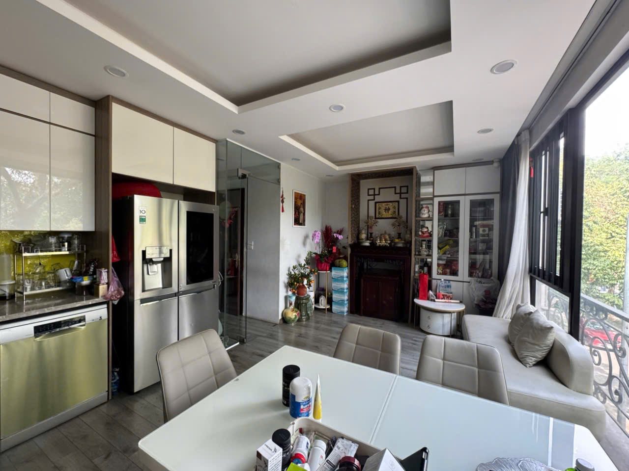 Bán nhà mặt phố Lê Hồng Phong, 39m2, 4 tầng, mặt tiền 6.1m, 22.5 tỉ, vỉa hè, kinh doanh 16003785