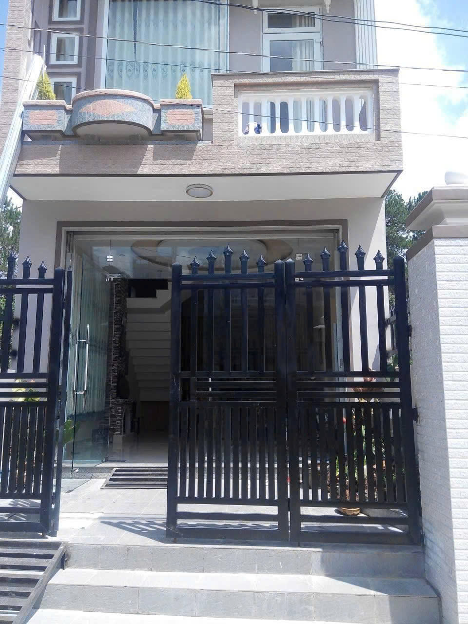 Cho thuê nhà 8 phòng Nguyễn Công Trứ phường 8 Đà Lạt 22 triệu/tháng 16003830