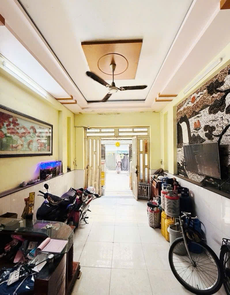 Bán nhà gần Chợ Lê Đình Cẩn, Bình Tân - 4 tầng - 56m2 (4x14m) - HXH - 5.45 tỷ(tl) 16003898