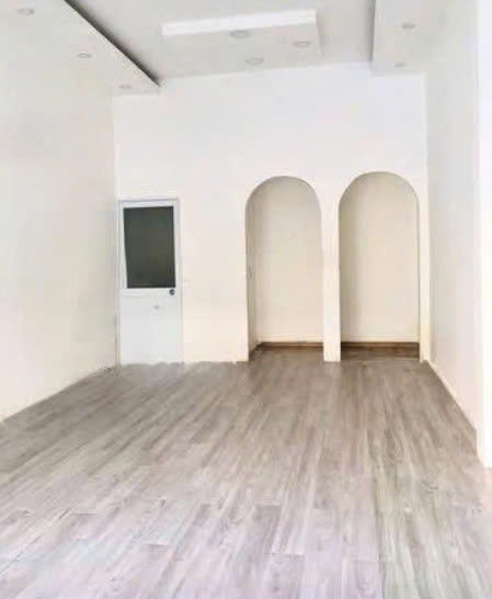 CHO THUÊ MẶT BẰNG KINH DOANH ĐƯỜNG CÁCH MẠNG THÁNG TÁM, HỒ CHÍ MINH 16004019