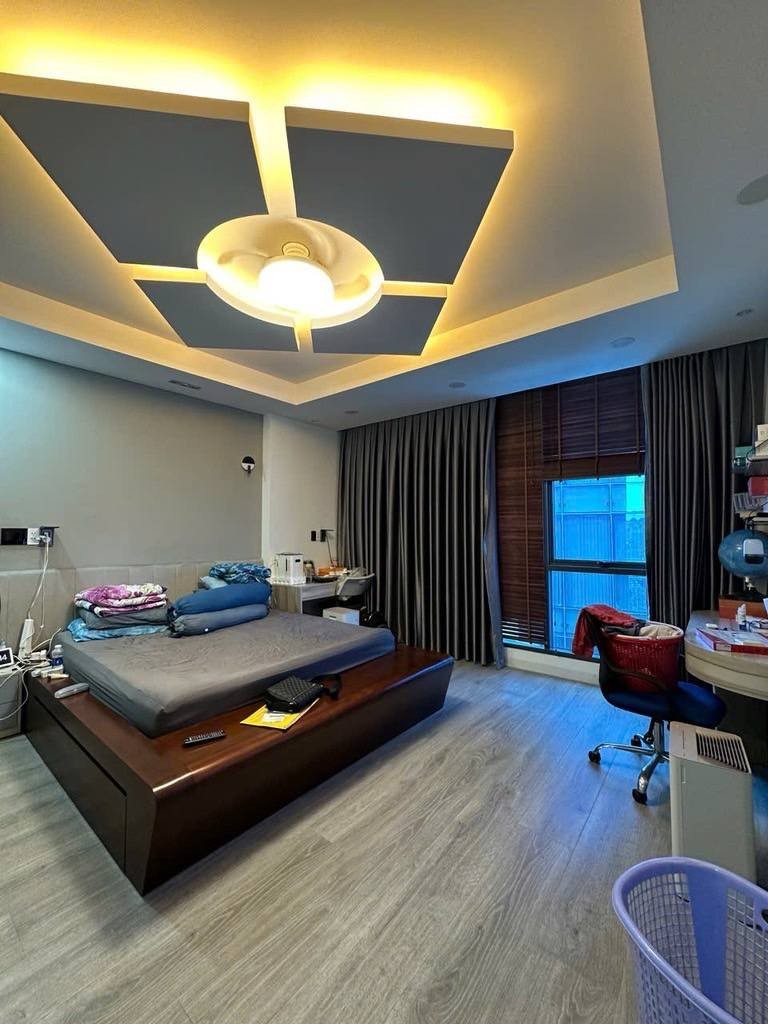 TÂN BÌNH 28 T.Ỷ còn th.ương l.ượng. D.ÒNG t.iền 135Tr / THÁNG. NGUYỄN VĂN TRỖI - 8 TẦNG - CÓ HẦM - 16004052