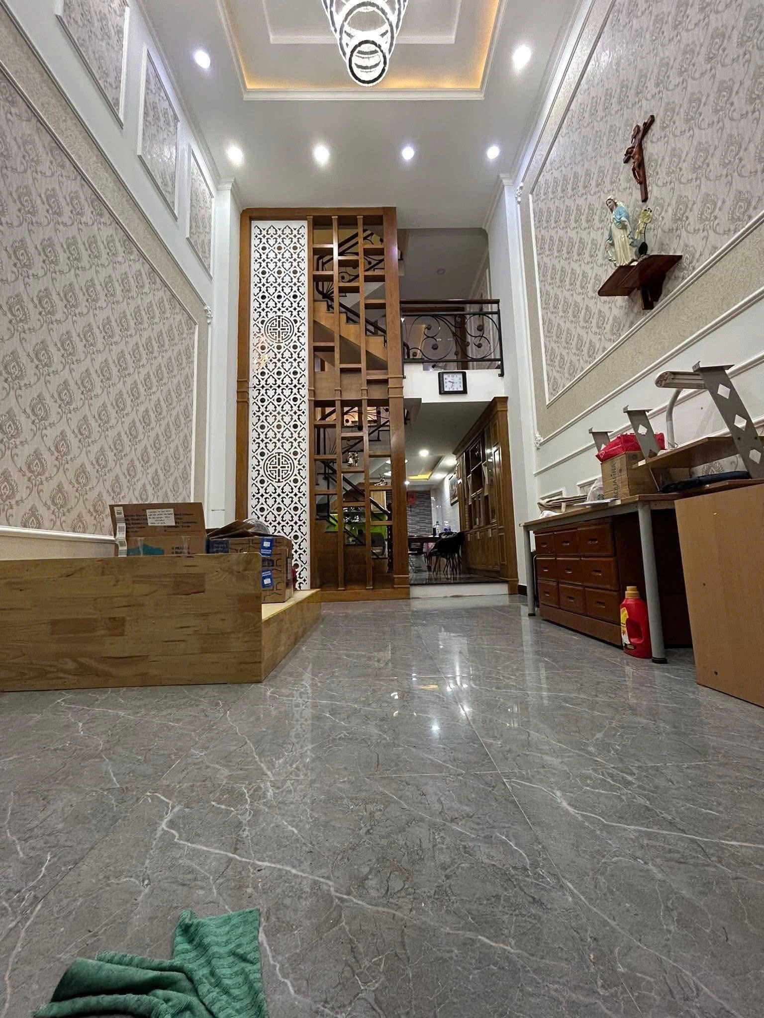 Bán nhà Hẻm 5m  Phạm Văn Chiêu, gần Chợ Thạch Đà, 4x15m, 5 Tầng - 4 PN, chỉ 7,5 tỷ. 16004076