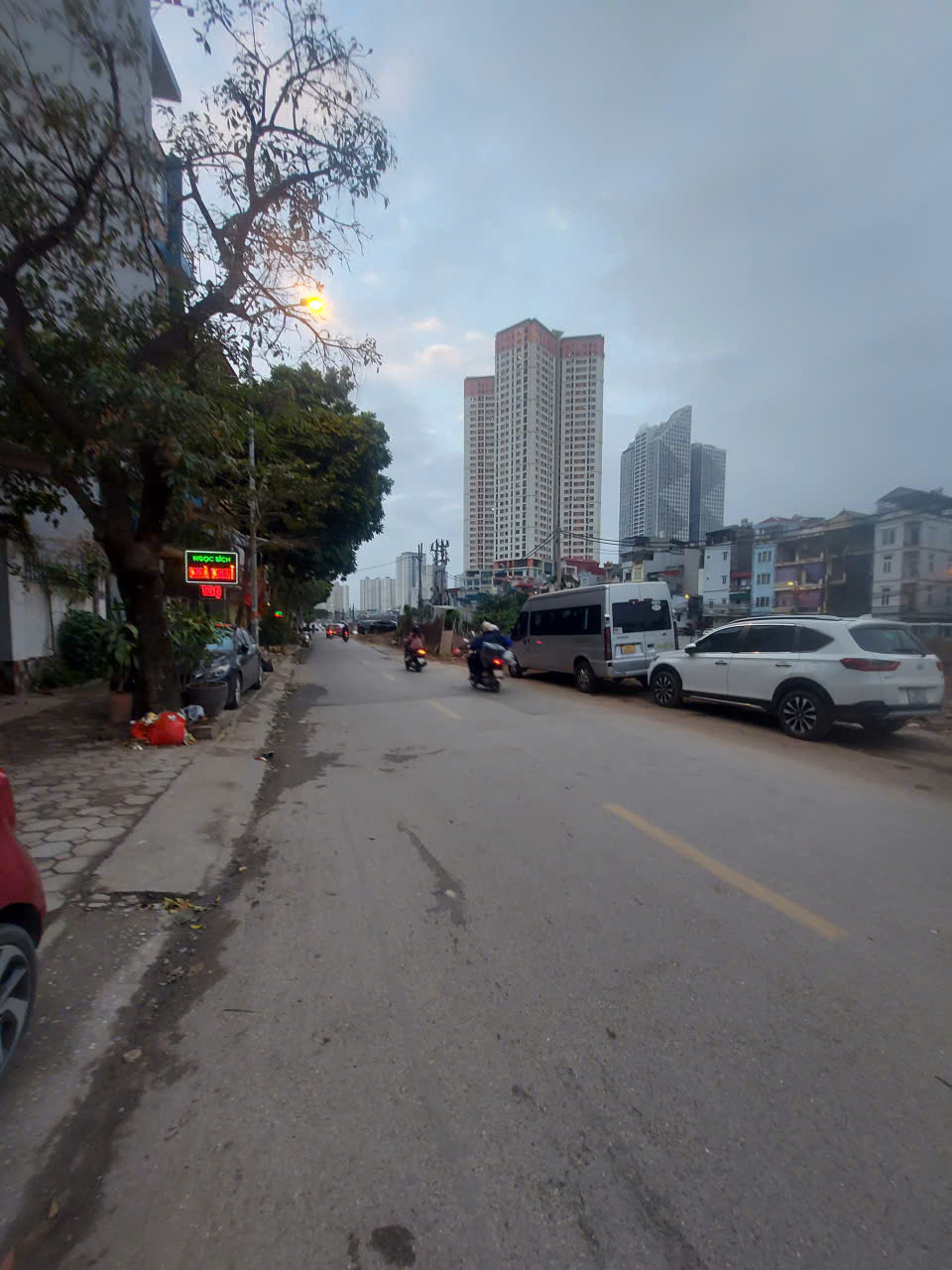 HIẾM ĐẸP NGÔ QUYỀN – HÀ ĐÔNG | Ô TÔ ĐỖ CỬA | NHÀ 5 TẦNG Ở NGAY

 16004128