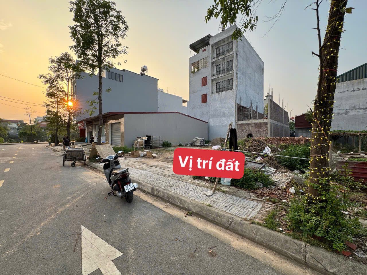 VỊ TRÍ KIM CƯƠNG TẠI ĐẤT THỊ TRẤN TỔ 1 -TẠI SÓC SƠN HÀ NỘI -DT 90 M FUN THỔ CƯ 16004130
