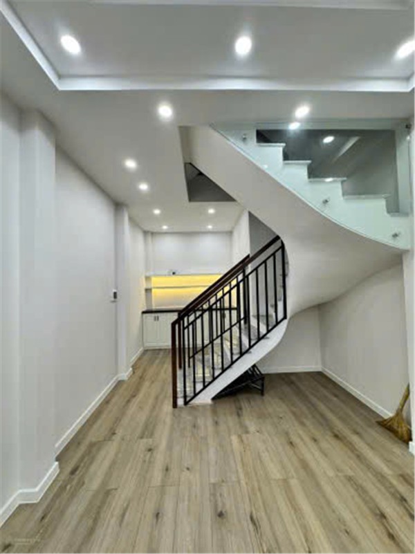 BÁN NHÀ TRUNG TÂM QUẬN 1 – GIÁ TỐT –Tại 8/19F Đinh Tiên Hoàng, Phường Tân Định, Quận 1, TP. HCM 16004155