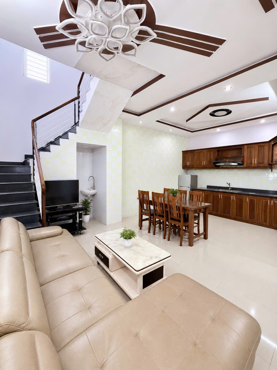 ► Nhà sát Lê Đình Dương Cầu Rồng, 42m2, 3.5 tầng 4PN, nhỉnh 4 tỷ 16004197