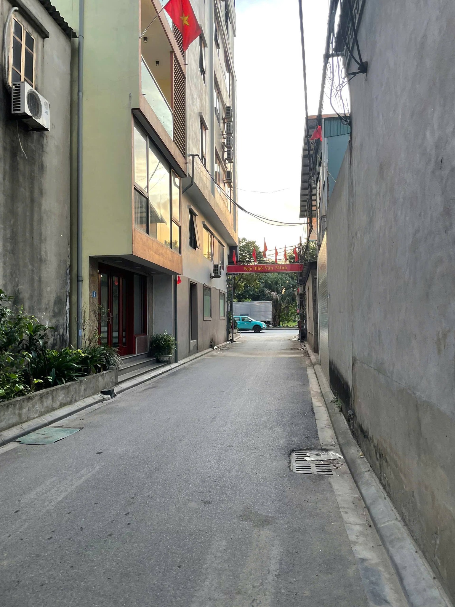 Chủ cần xiền bán đất Vĩnh Ngọc 50m2, mt4m, 6.xx tỷ, Đông Anh, ô tô. 16004231