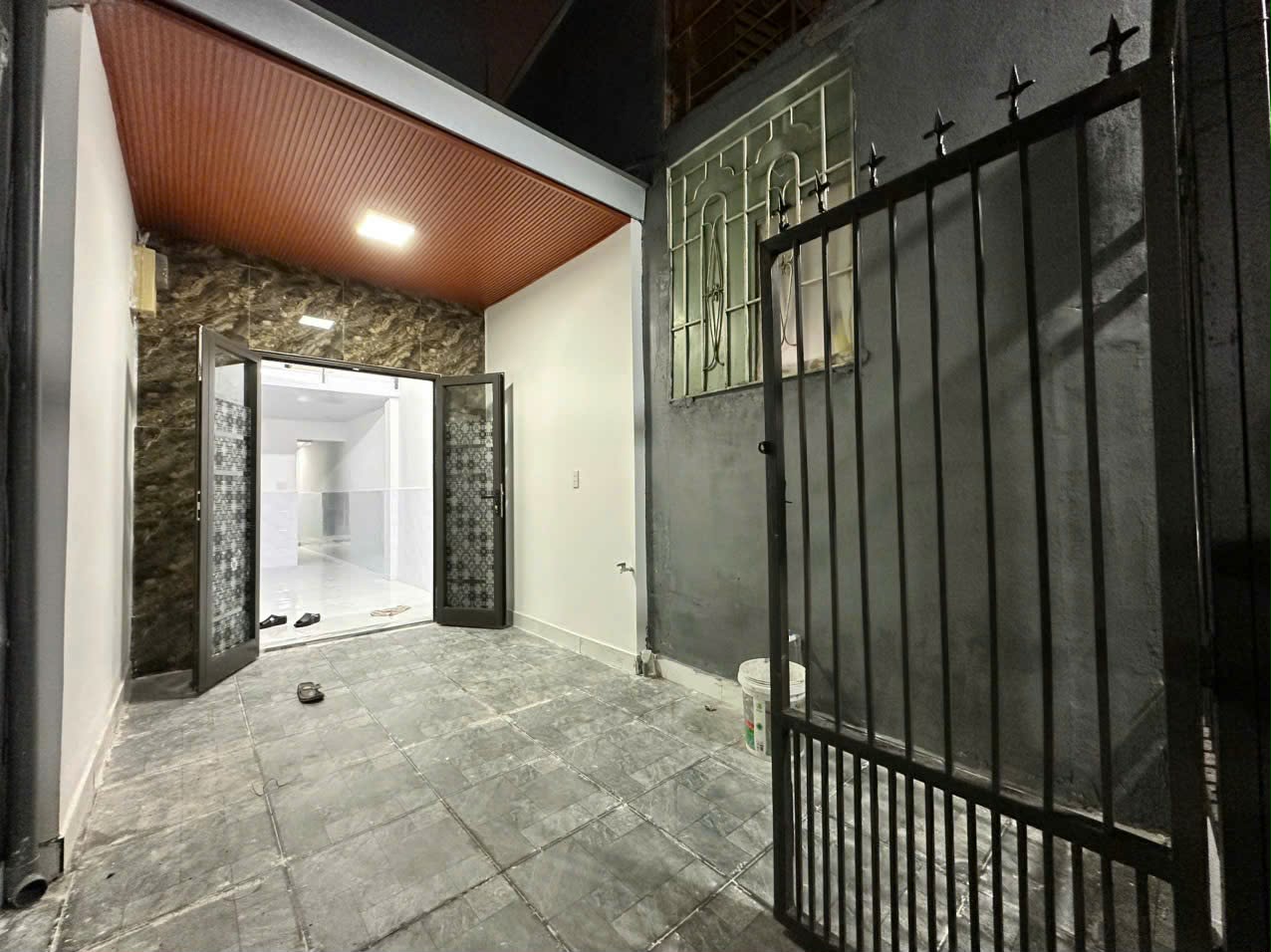 ♣ 2 Mặt Kiệt thông gần MT Điện Biên Phủ, 1 nhà ra Ô tô, 40m2, sân rộng, ở ngay 2.xx tỷ 16004234