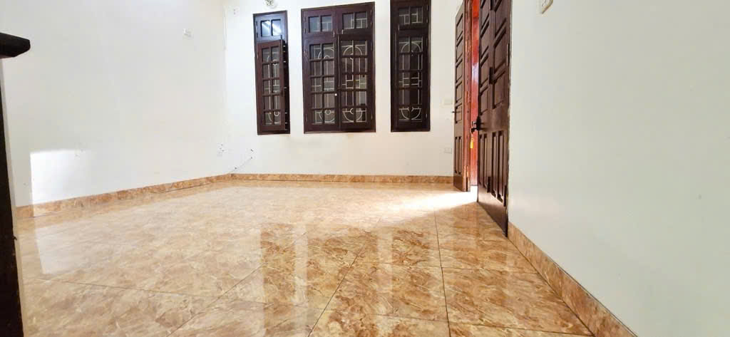 CHO THUÊ NGUYÊN CĂN MINH KHAI, Ô TÔ ĐỖ CỬA, LÀM VĂN PHÒNG, 56M 4T 16TR 0903258273 16004250