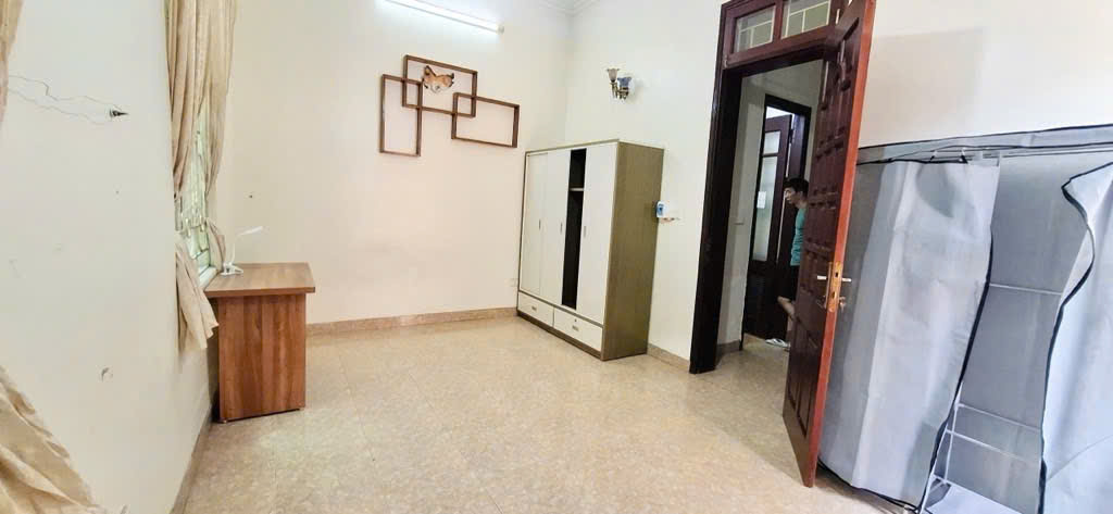CHO THUÊ NGUYÊN CĂN MINH KHAI, Ô TÔ ĐỖ CỬA, LÀM VĂN PHÒNG, 56M 4T 16TR 0903258273 16004251