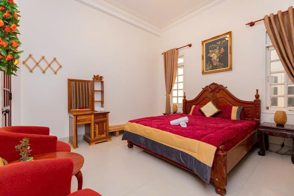 Cho thuê villa 8 phòng ngủ đường Hùng Vương phường 9 Đà Lạt giá 18 triệu/tháng 16004281