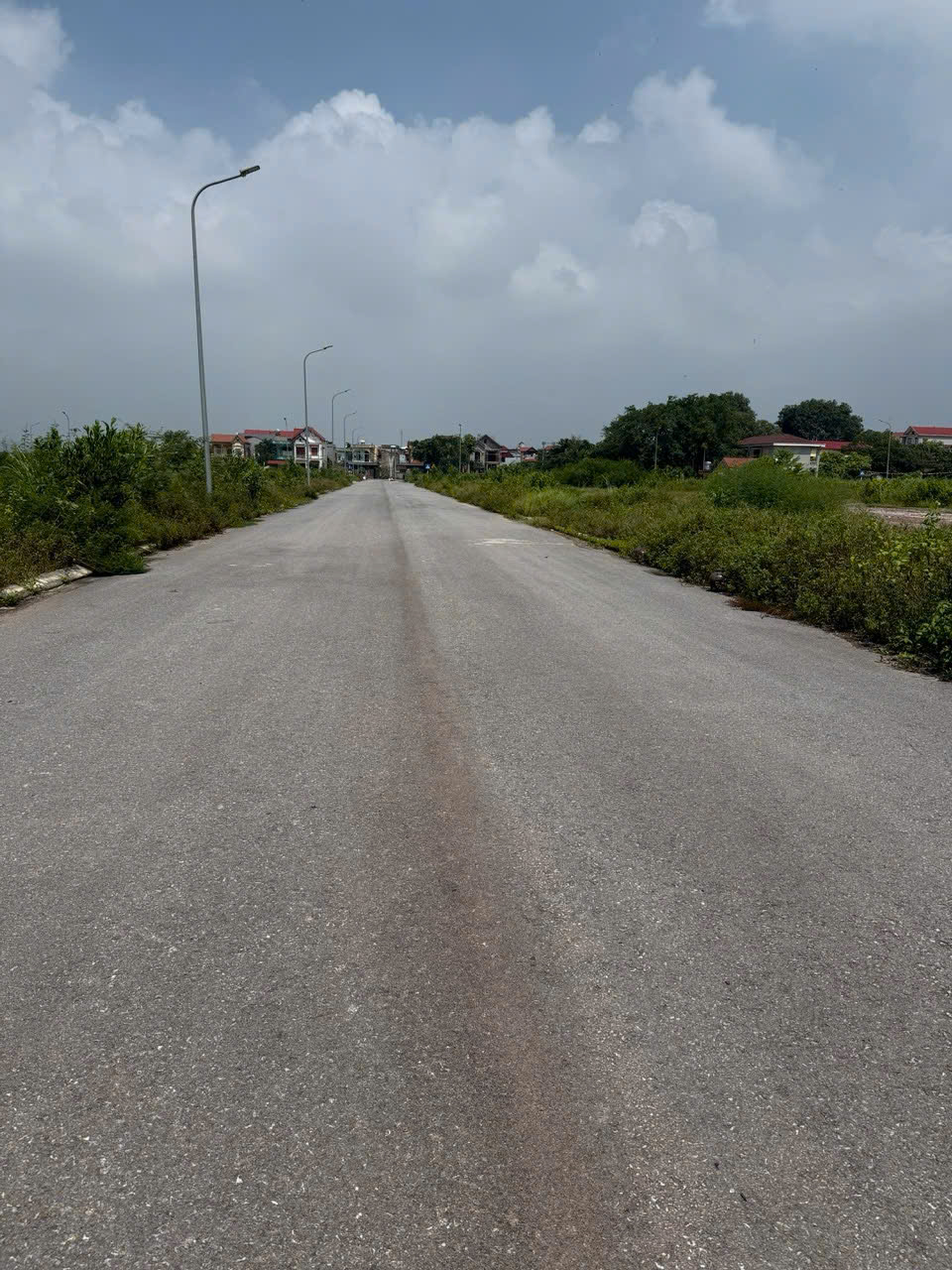 Bán đất gần Vin Home Đồng Sơn, TP Bắc Giang. 108m2 - MT 6m. Đường 21m. Giá 4,1 tỷ 16004363