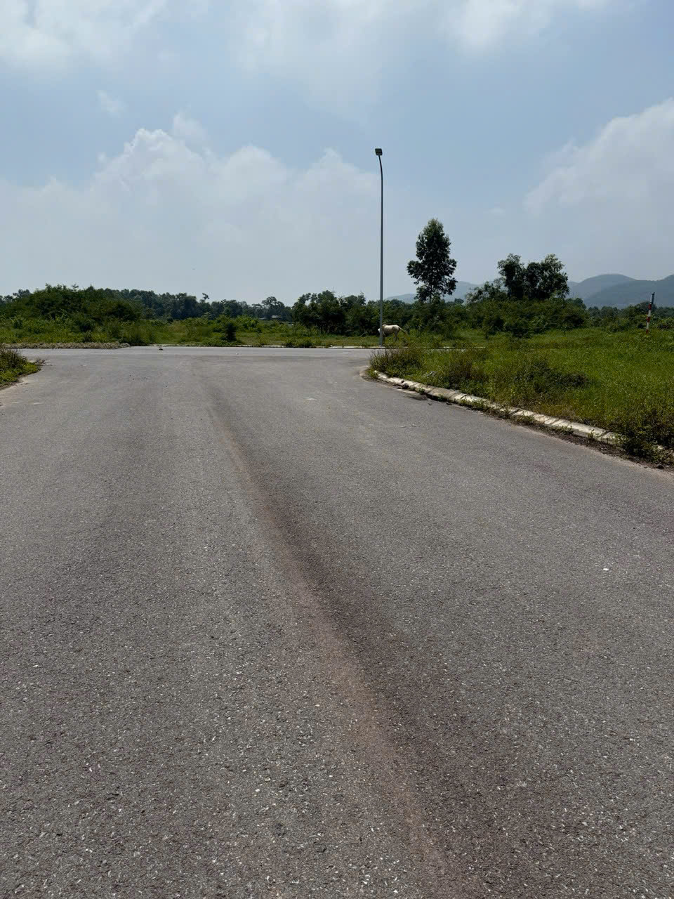 Bán đất gần Vin Home Đồng Sơn, TP Bắc Giang. 108m2 - MT 6m. Đường 21m. Giá 4,1 tỷ 16004363
