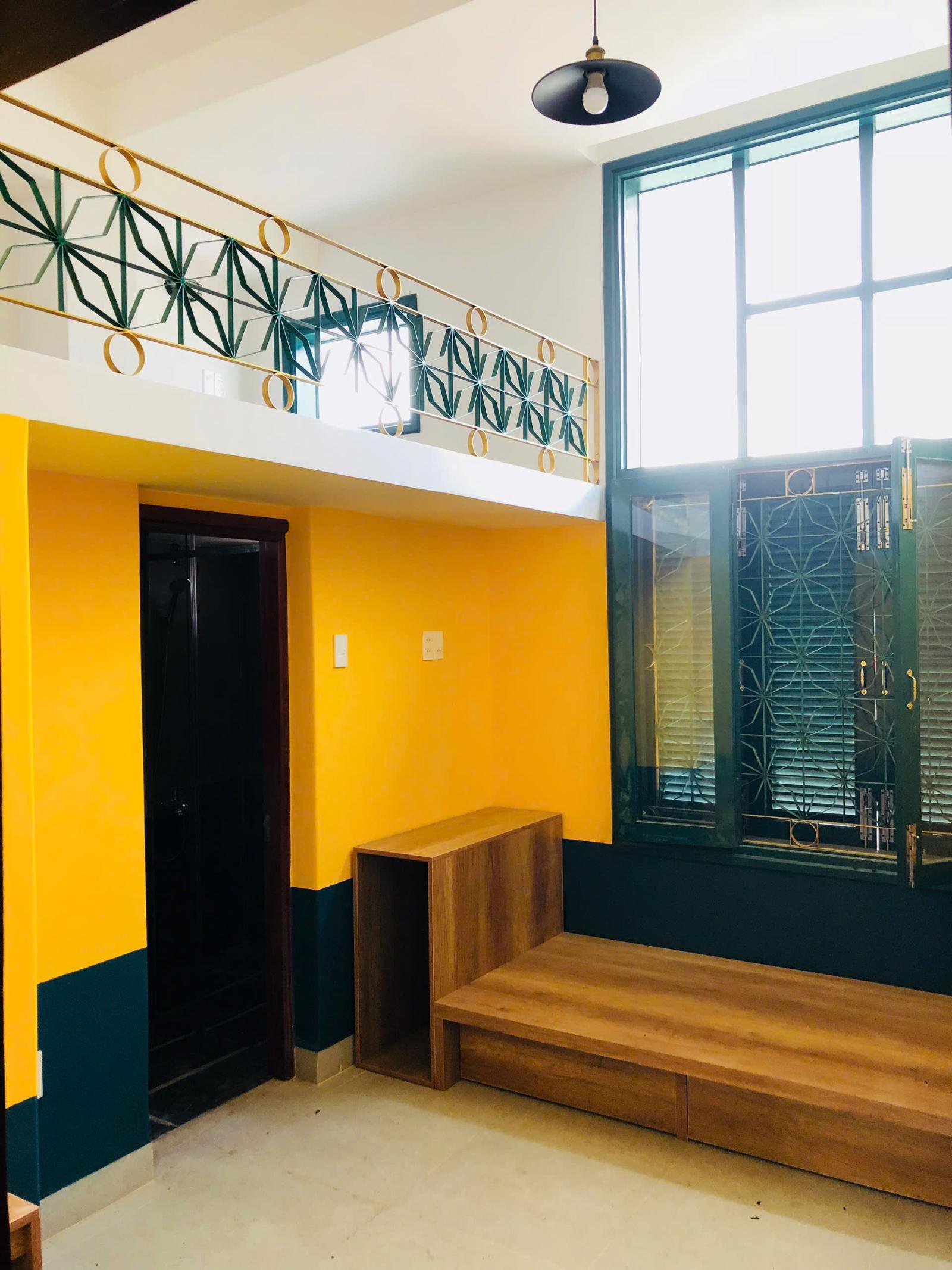 Cho thuê ks hẻm Paster - Nha Trang - cách biển 250m - Dt; 
84m hẻm ô tô 7 chỗ 20p - 
Lh : 16004367