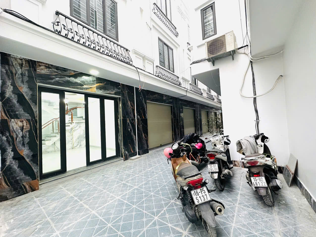 BÁN NHÀ 3,5 TẦNG NGÔ GIA TỰ – NGÕ 5M Ô TÔ ĐỖ CỬA – GIÁ 3,55 TỶ 16004370