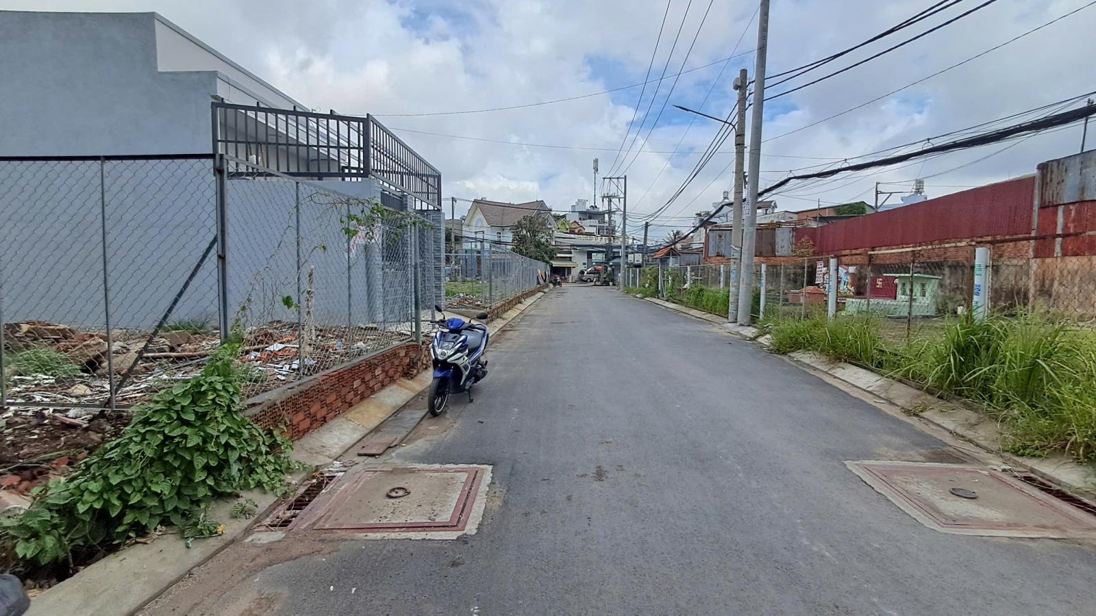 Bán Lô Đất Mặt Tiền Hẻm 17 Đường Ụ Ghe, phường Tam Phú, TP Thủ Đức 16004387