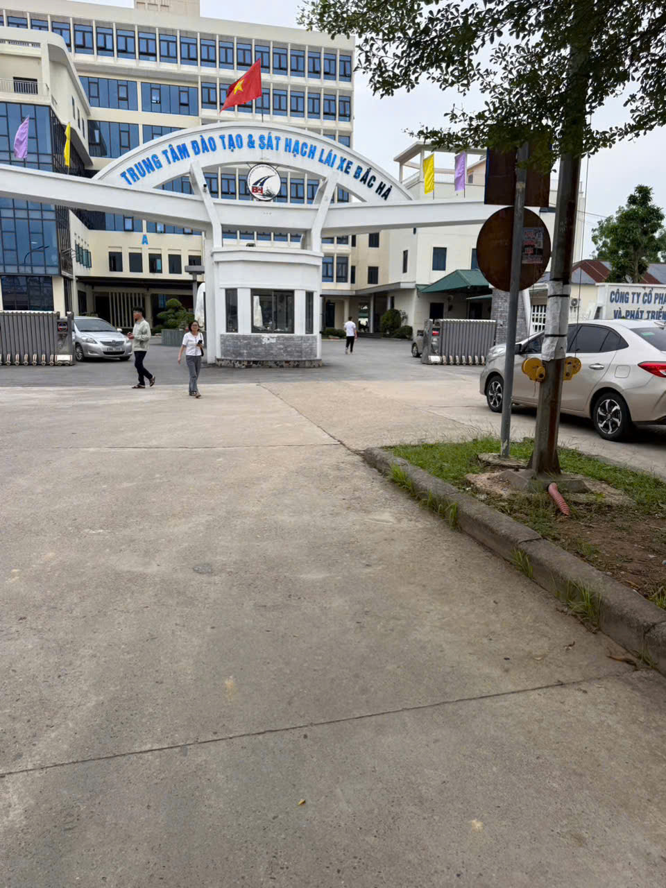 TUYỂN SINH ĐÀO TẠO VÀ SÁT HẠCH LÁI XE Ô TÔ CÁC HẠNG 16004401