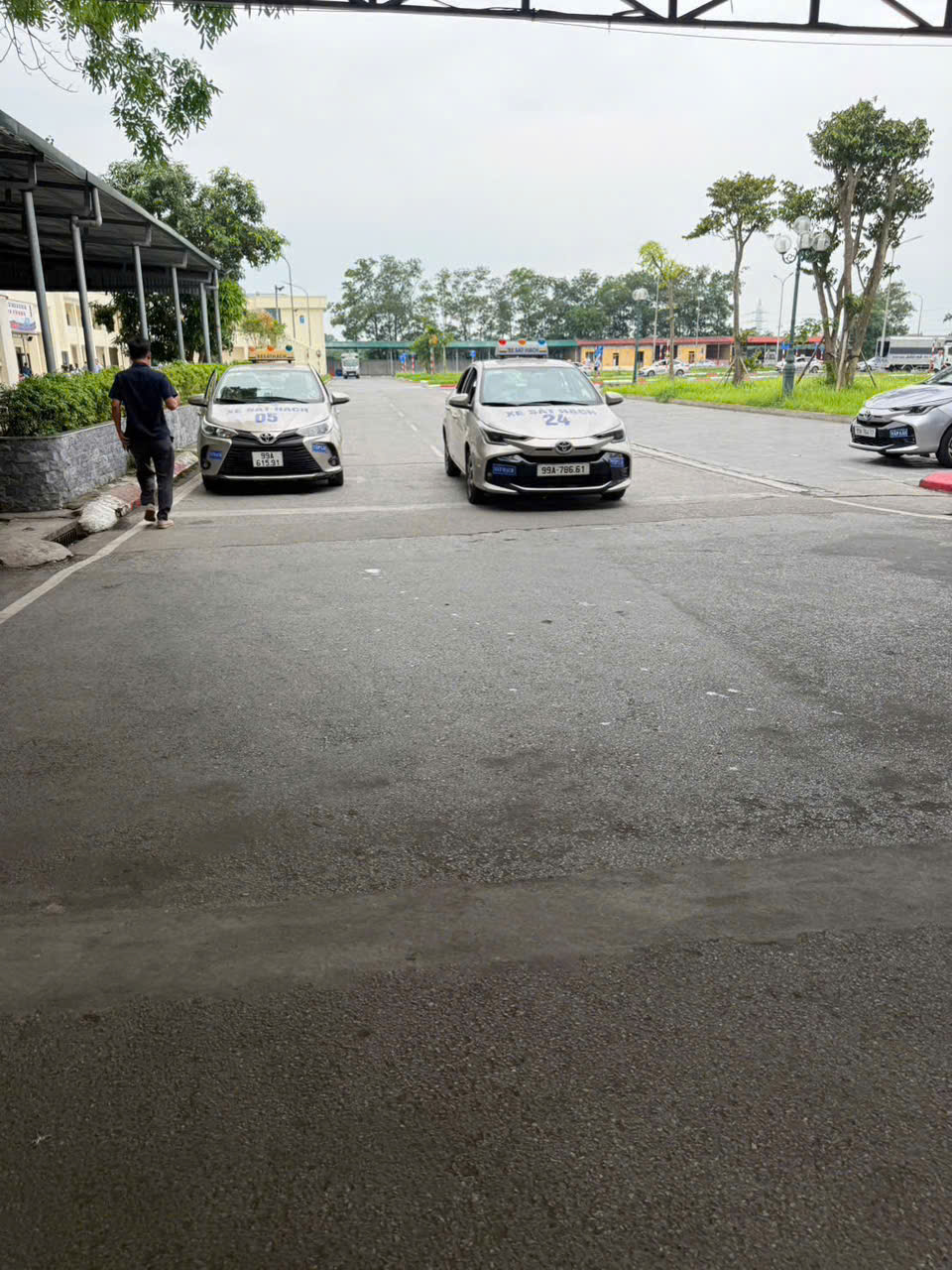TUYỂN SINH ĐÀO TẠO VÀ SÁT HẠCH LÁI XE Ô TÔ CÁC HẠNG 16004401