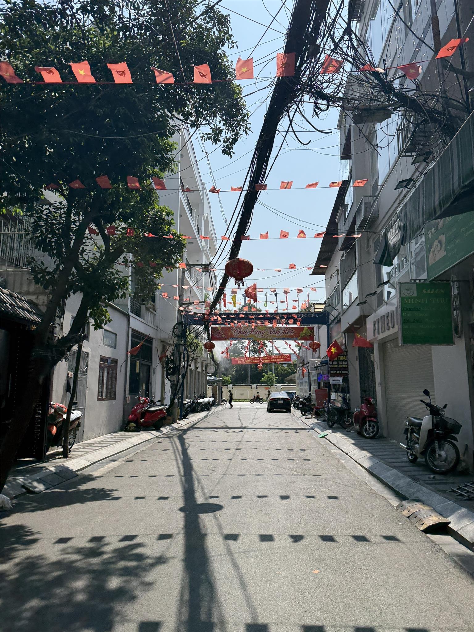 **Bán nhà HXH 8m Hoàng Hoa Thám phường 13 Tân Bình (6,5*20) 22PN 16004421