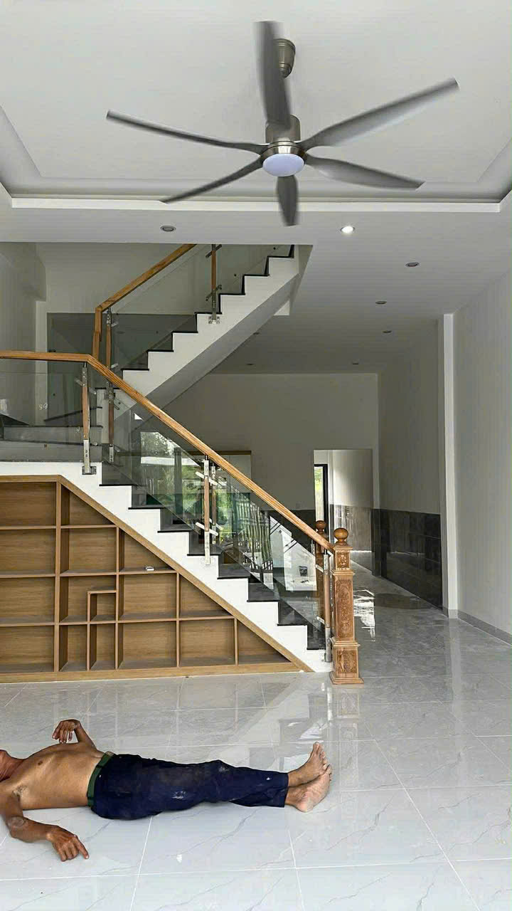 Bán nhà 2 Tầng P.Tân Triều.TP Đồng Nai,SHR đường nhựa 2 ô tô,giá rẻ 16004447