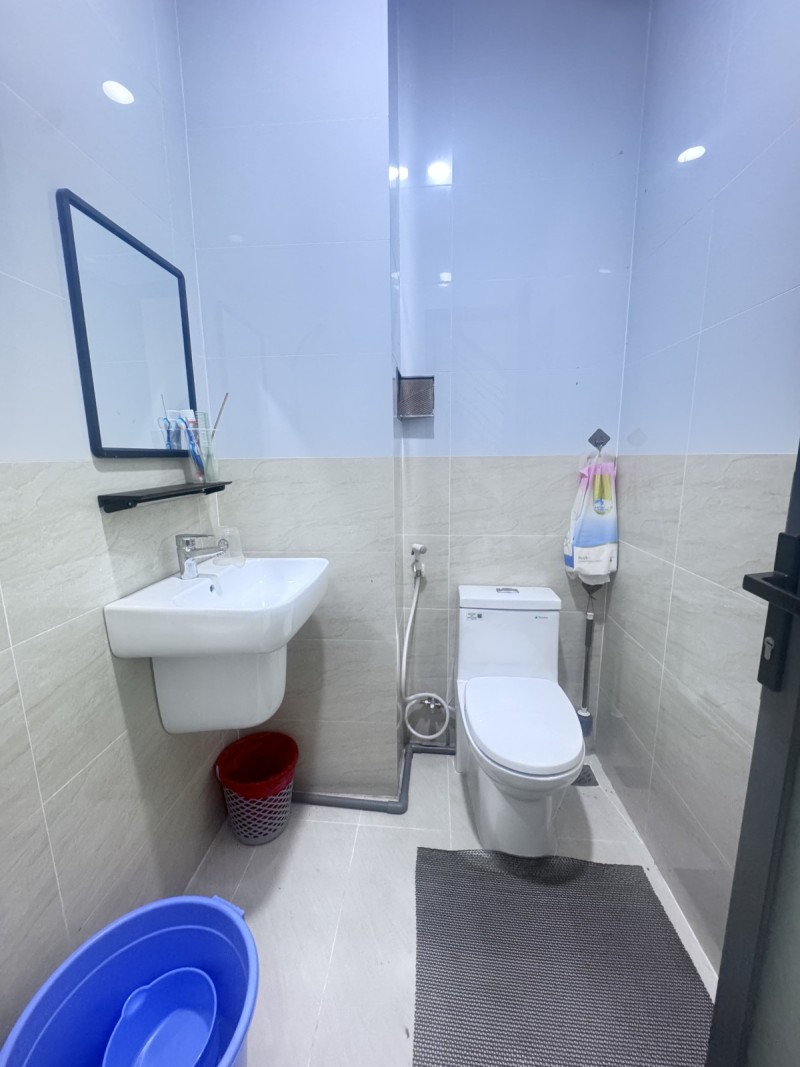 NHÀ MỚI 4 TẦNG GIÁ TỐT HIẾM CÓ LÊ ĐÌNH CẨN BÌNH TÂN 32M2 3PN 4WC SÂN THƯỢNG CHỈ 4 TỶ 16004455