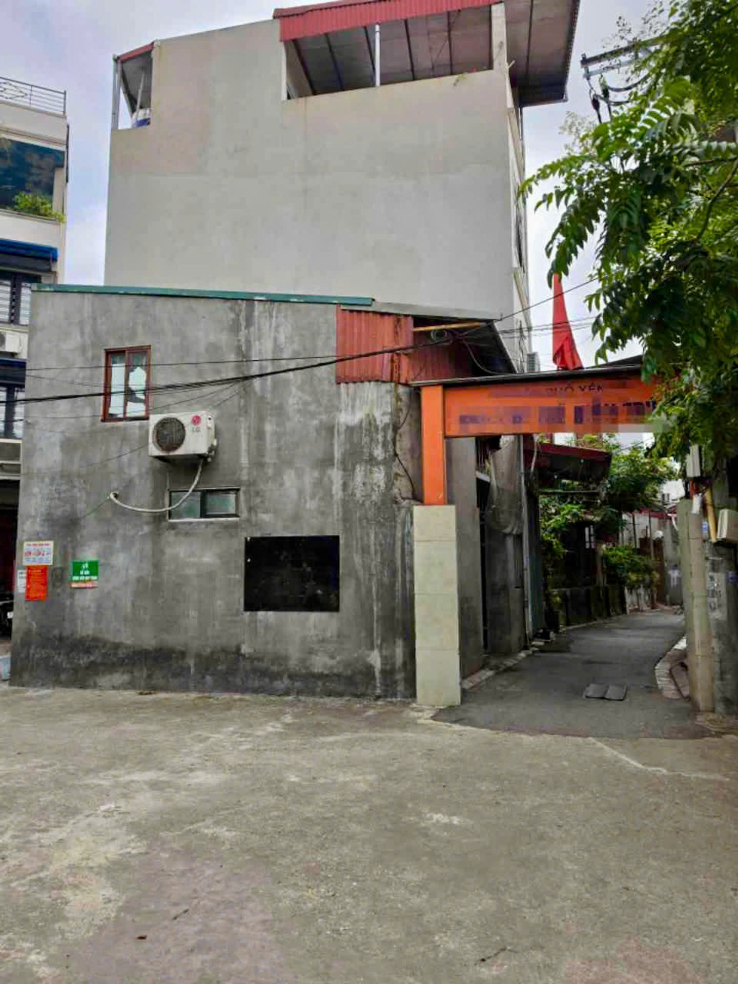 Bán đất tặng nhà C4 Yên Viên Phù Đổng Gia Lâm Hà Nội lô góc 3 thoáng, ở ngay, 30m2, giá 3.6 tỷ 16004458