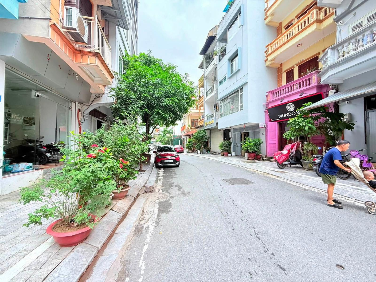 NHÀ NGÕ 603, LẠC LONG QUÂN, XUÂN LA, TÂY HỒ:44M X7T, MT 4M, GIÁ 12,9 TỶ.
 16004489