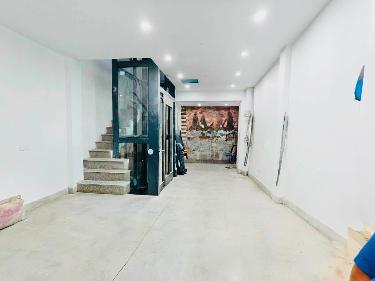 NHÀ NGÕ 603, LẠC LONG QUÂN, XUÂN LA, TÂY HỒ:44M X7T, MT 4M, GIÁ 12,9 TỶ.
 16004489