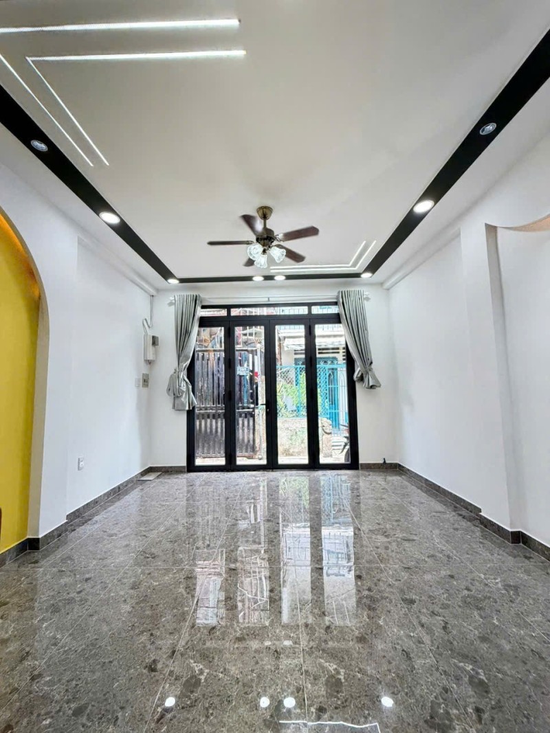 HOÀNG XUÂN NHỊ TÂN PHÚ SÁT HẺM XE HƠI 36M2 2 TẦNG 2PN 2WC CHỈ 5.39 TỶ
 16004630