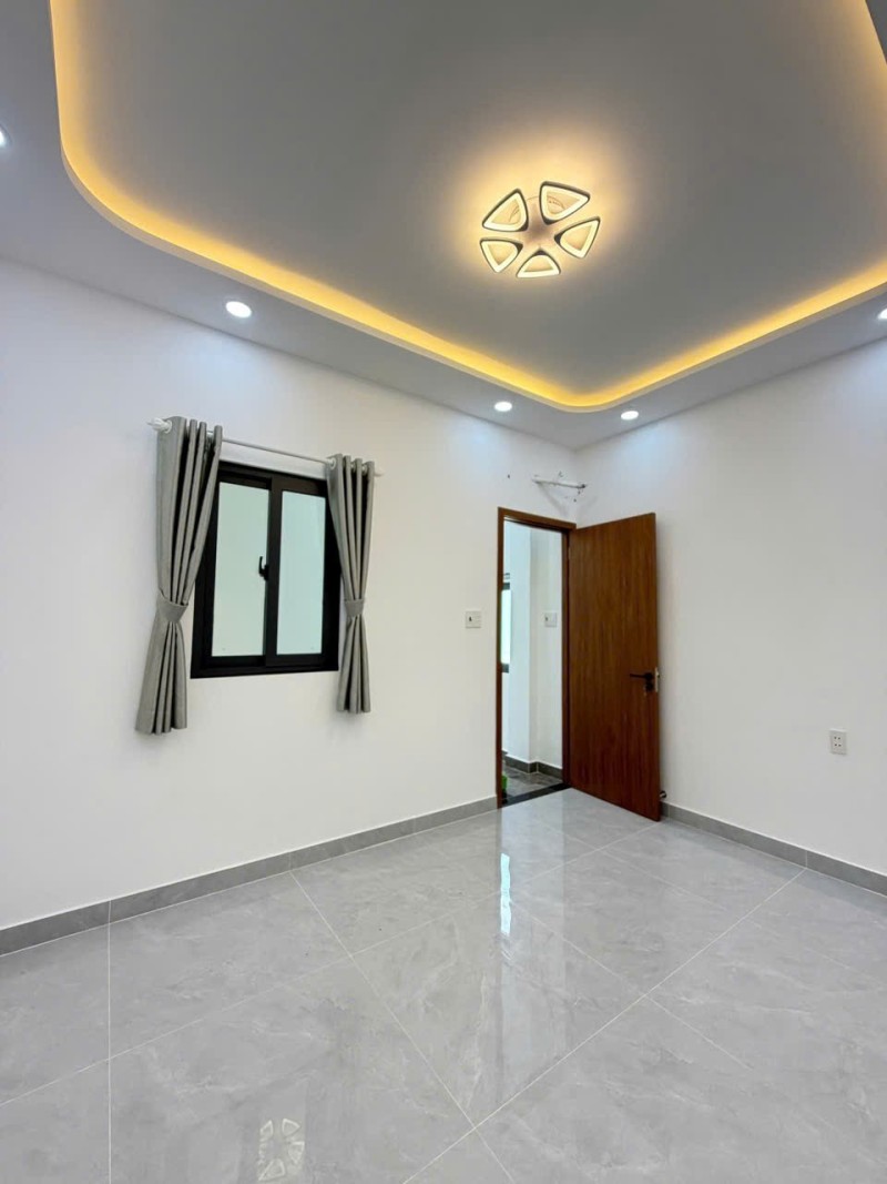 HOÀNG XUÂN NHỊ TÂN PHÚ SÁT HẺM XE HƠI 36M2 2 TẦNG 2PN 2WC CHỈ 5.39 TỶ
 16004630
