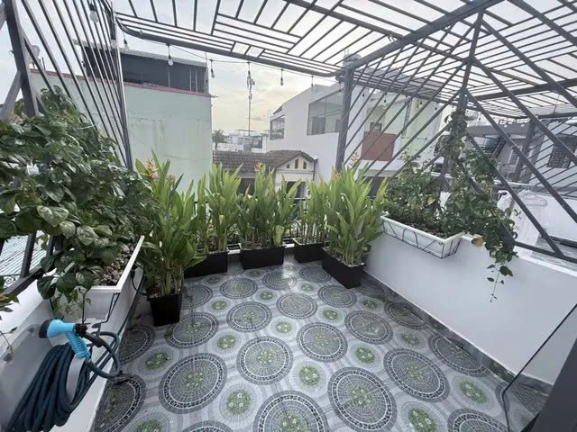 BÁN SIÊU PHẨM NHÀ 4 TẦNG CHỈ NHỈNH 3 TỶ SÁT AEON TÂN PHÚ  16004638