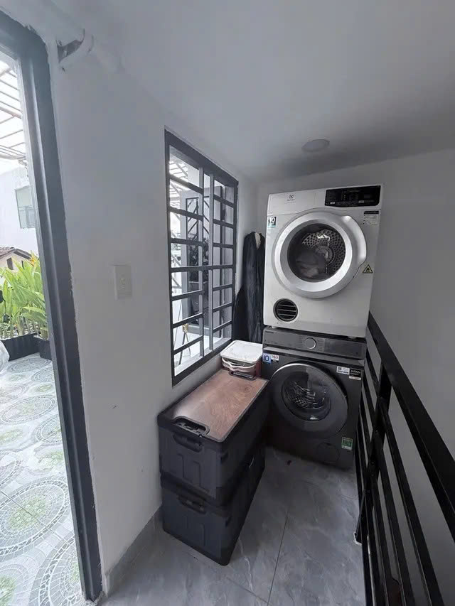 BÁN SIÊU PHẨM NHÀ 4 TẦNG CHỈ NHỈNH 3 TỶ SÁT AEON TÂN PHÚ  16004638
