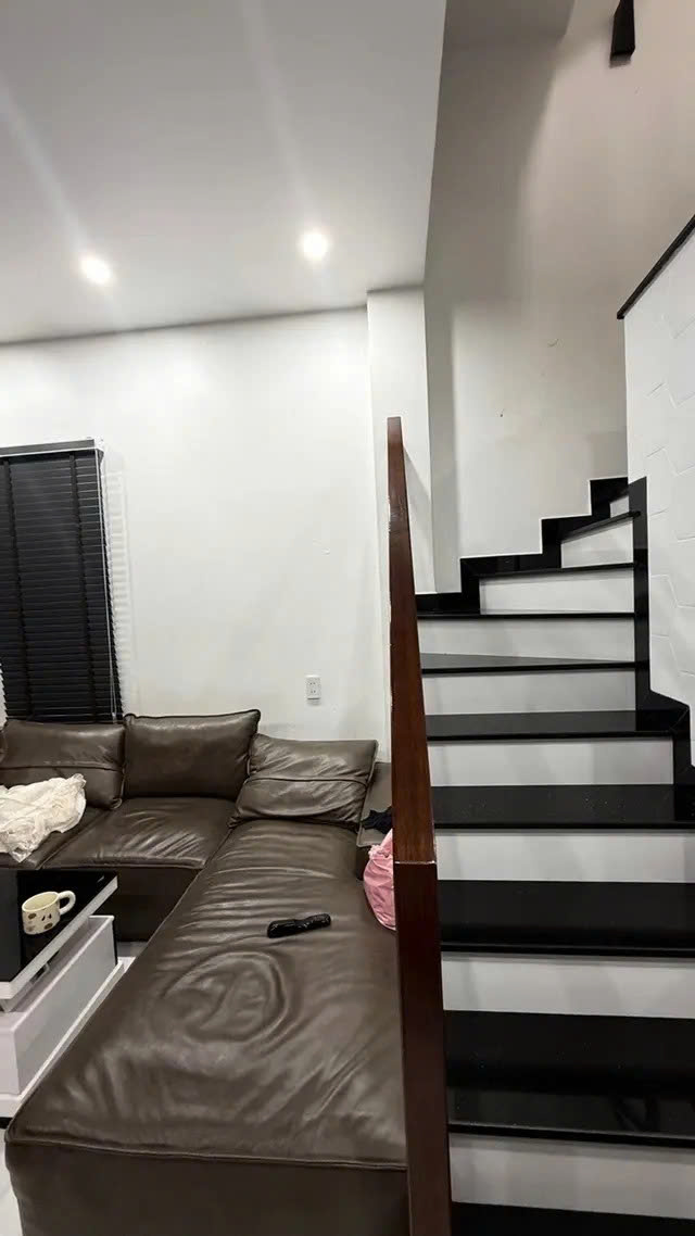 BÁN NHÀ ĐẸP MỚI TOANH SÁT BÊN AEON TÂN PHÚ  16004645