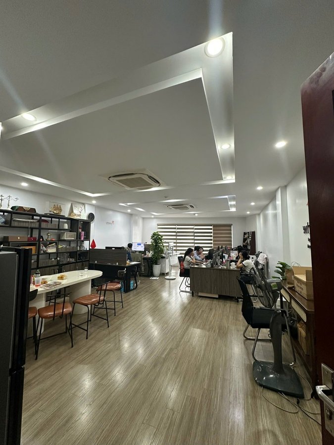 Bán Nhà Mặt Phố Hồ Đền Lừ. Hoàng Mai. Thang Máy. Ô Tô. Vỉa Hè. DT 72m2. Giá 44.6 Tỷ.  16004655