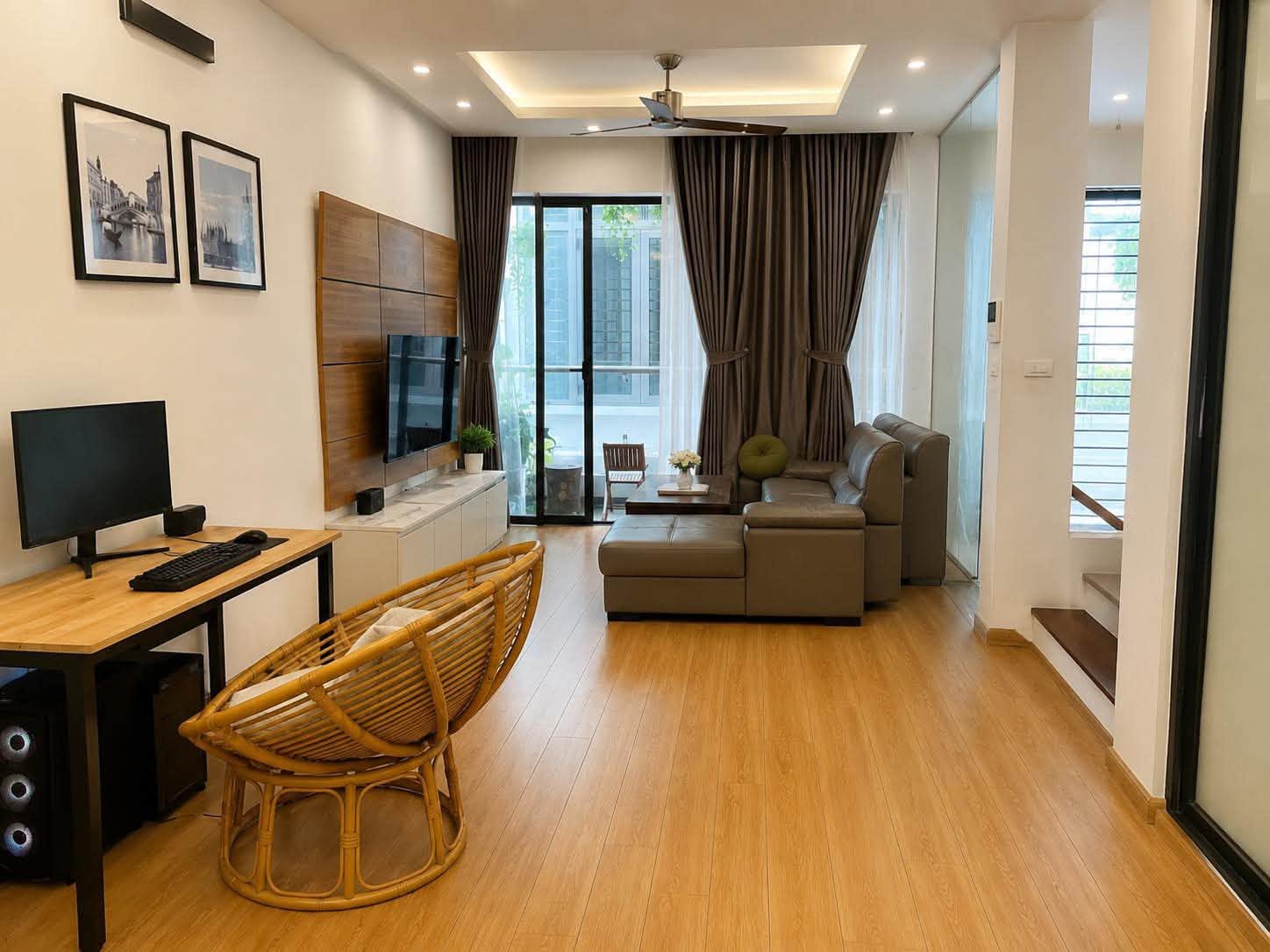 DUY NHẤT, NGÕ 105 XUÂN LA, TÂY HỒ-PHÂN LÔ-Ô TÔ-KD: 48M X5T,MT 6M, GIÁ 17,8 TỶ. 16004666