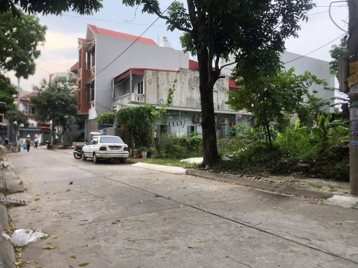 Bán lô đất khu chia lô phố Vũ Như Tô, ph Tân Bình, TP HD, 75m2, mt 5m, giá cực tốt chỉ 2.6x tỷ 16004692