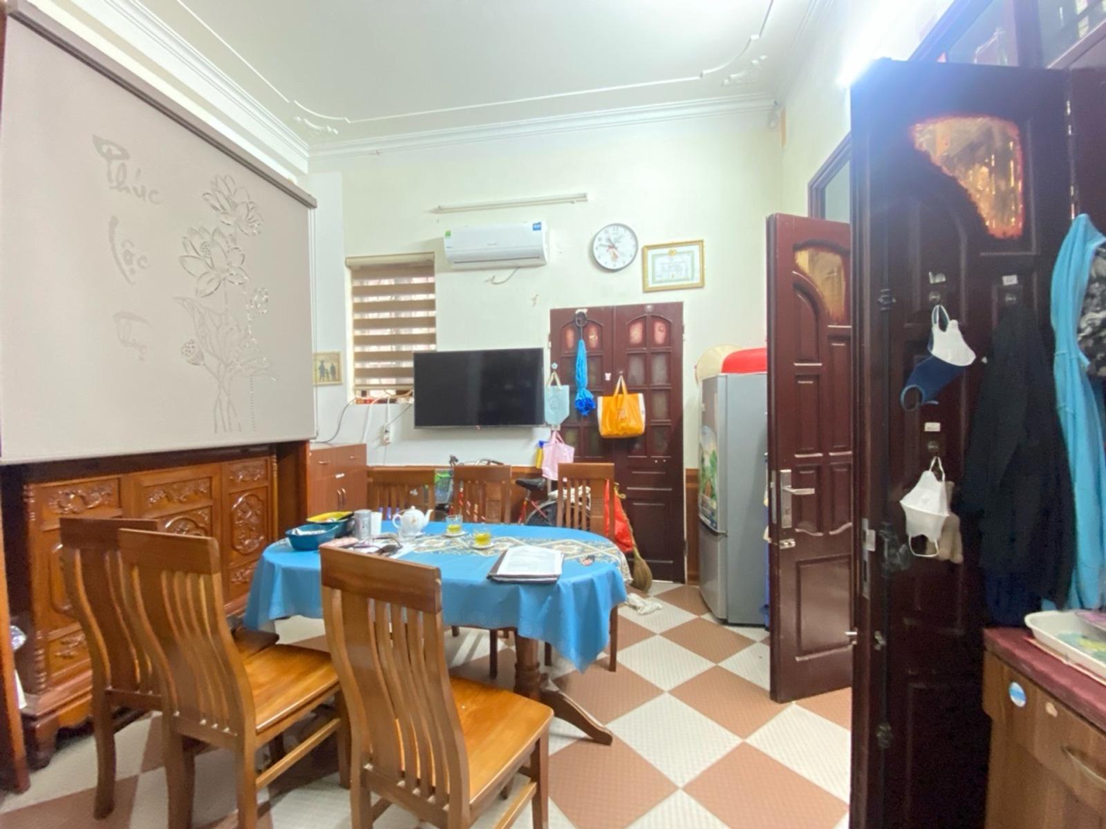 Bán nhà 4 tầng trong ngõ đường Vũ Trọng Phụng - 27 m2 - giá cực kỳ hợp lý 7,7 tỷ 16004696