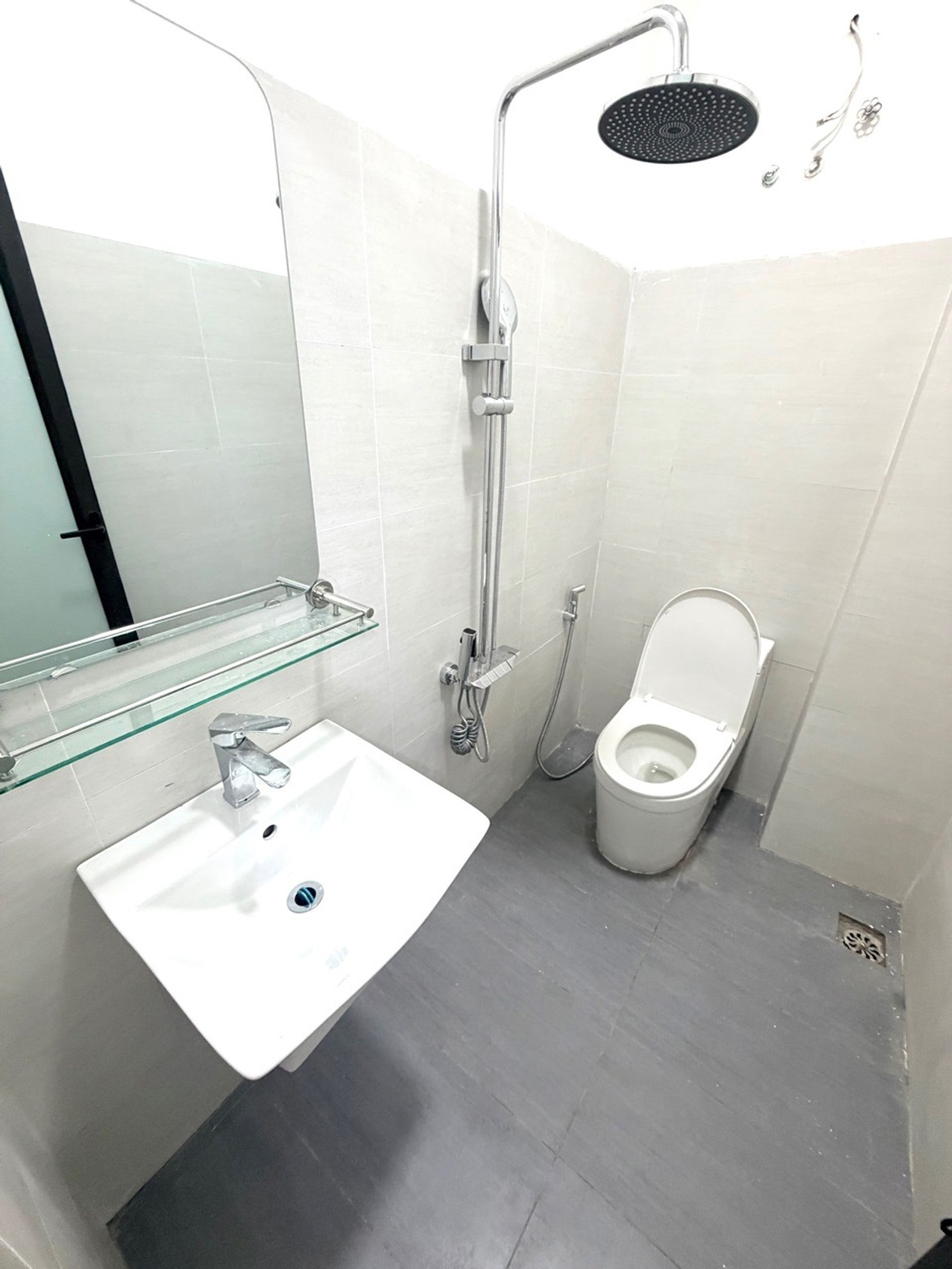 Bán nhà 6 tầng - 23m2- cách ô tô vài bước chân - giá 7,55 tỷ 16004697