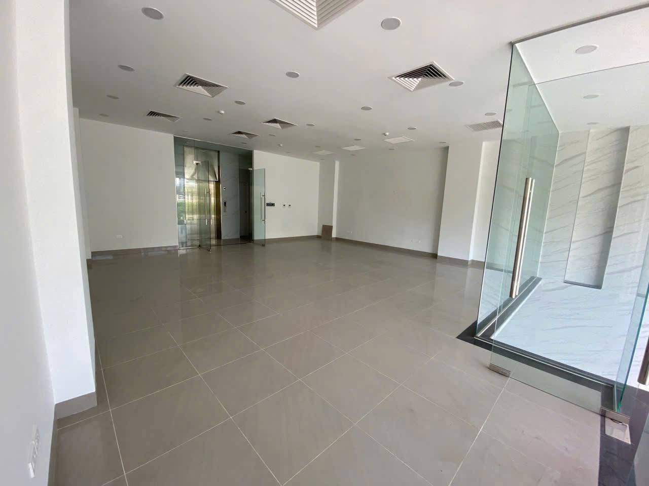TÒA VĂN PHÒNG, ĐƯỜNG ÂU CƠ, TÂY HỒ-VỈA HÈ-KD-Ô TÔ: 123/140M X10T, MT9M, GIÁ 88,9 TỶ. 16004703