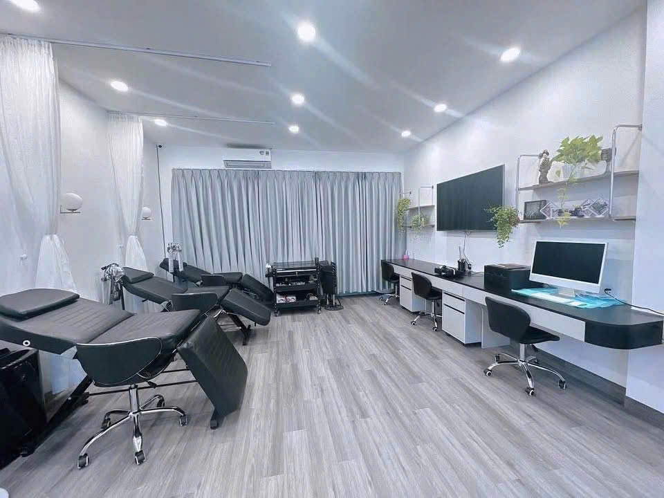 Cho Thuê Nhà Mặt Tiền Quận 10 - Tiện Ở Và Kinh Doanh - 35 Triệu 16004737
