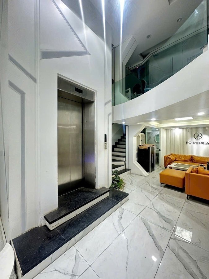 Bán Nhà Đình Thôn. Nam Từ Liêm. 7 Tầng Thang Máy. Ô Tô. DT 76m2. MT 5.7m. Giá 32.9 Tỷ. 16004743