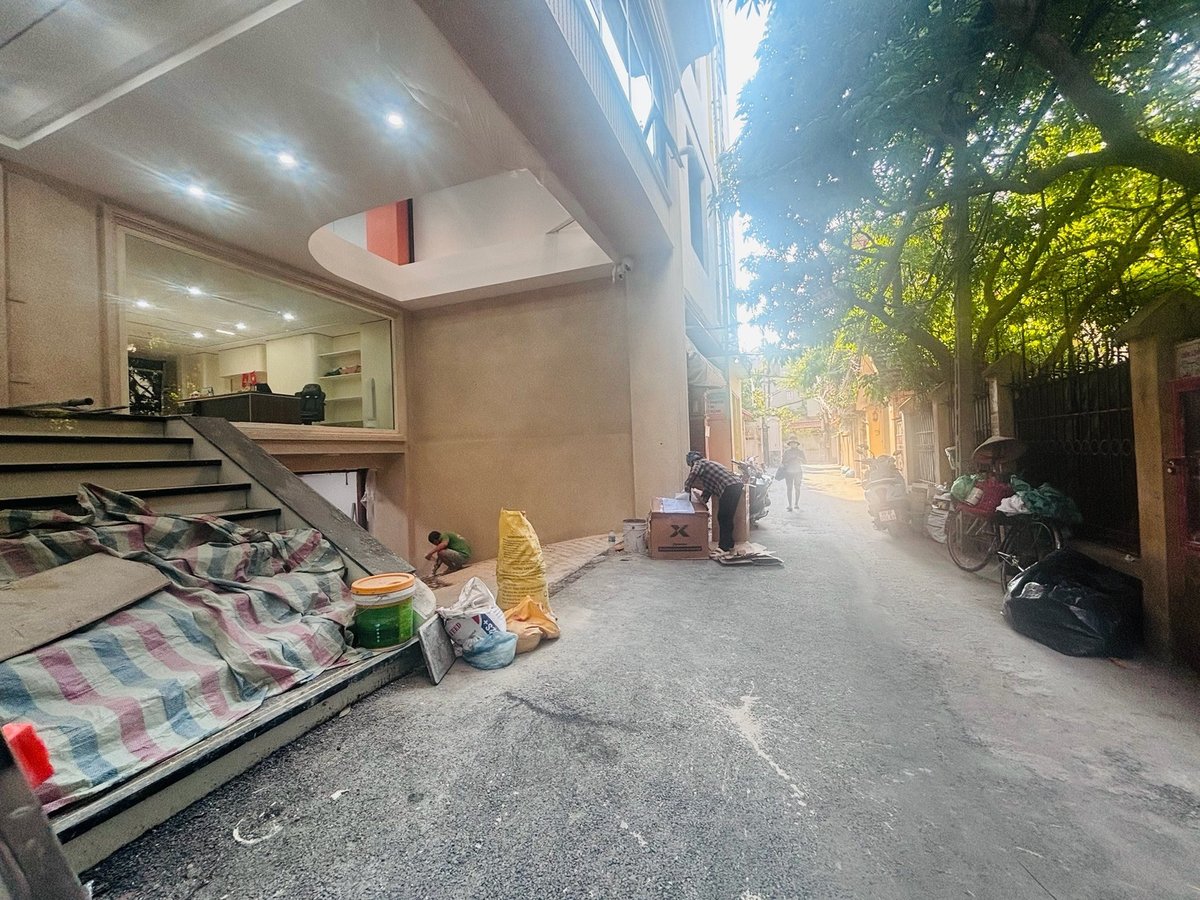 Bán Nhà Hồ Tùng Mậu. Cầu Giấy. 10 Tầng Thang Máy. Ô Tô. DT 150m2. MT 7m. Giá 71.5 Tỷ. 16004748