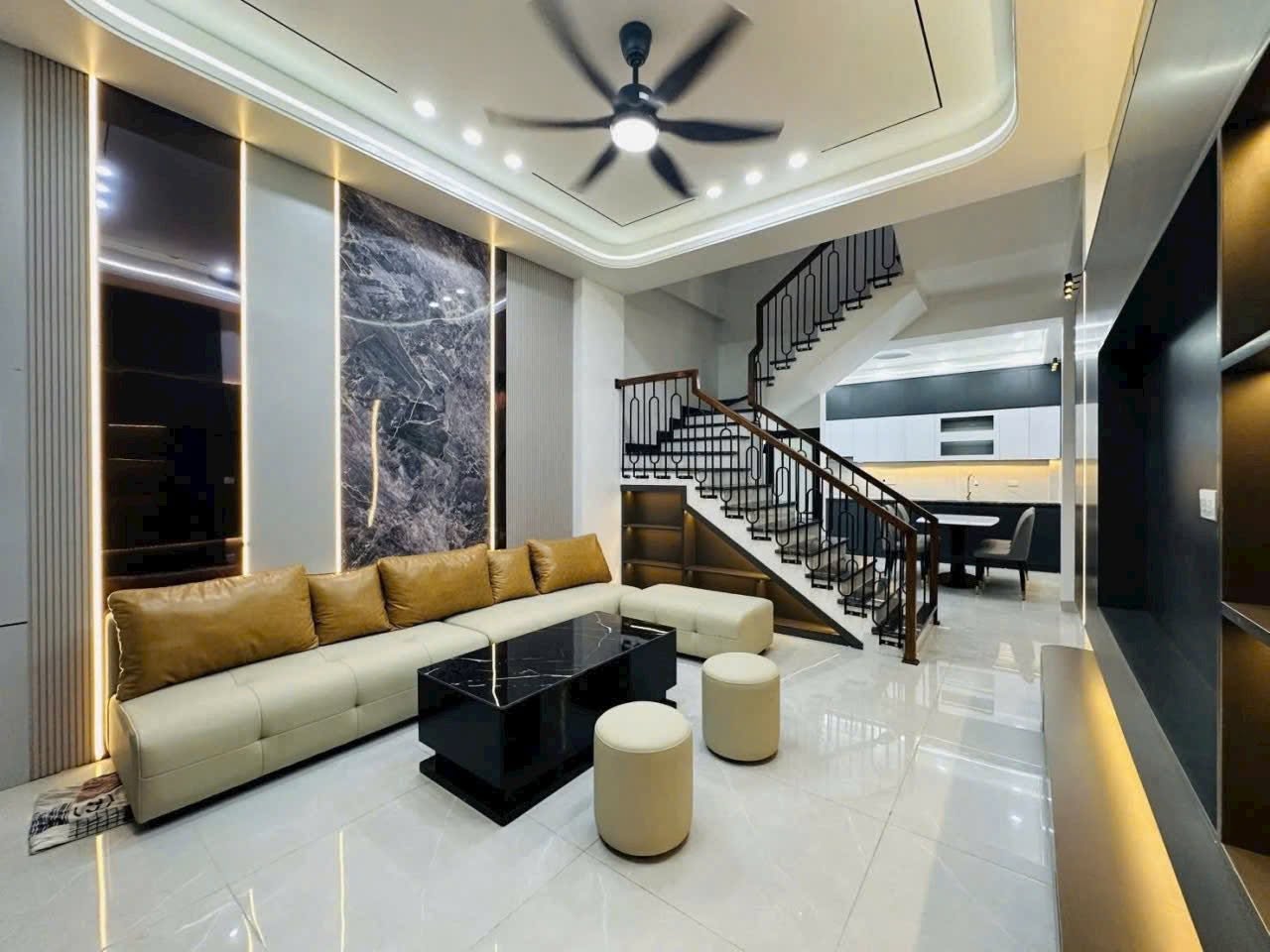 Bán nhà ngõ phố Hàn Thượng, phường Thành Đông, TP HD, 41m2, mt 4m, 3 ngủ, 2 vs, 2.x tỷ 16004775