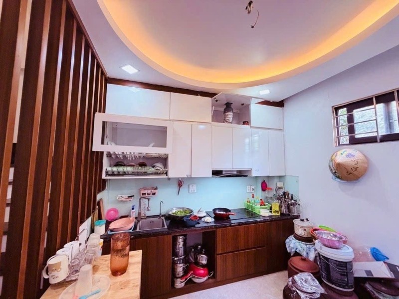 Bán nhà Bát Khối,Long Biên 4 tầng,37m,mt3.5m oto đỗ cửa nhỉnh 7 tỷ 16004776