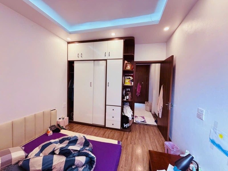 Bán nhà Bát Khối,Long Biên 4 tầng,37m,mt3.5m oto đỗ cửa nhỉnh 7 tỷ 16004776